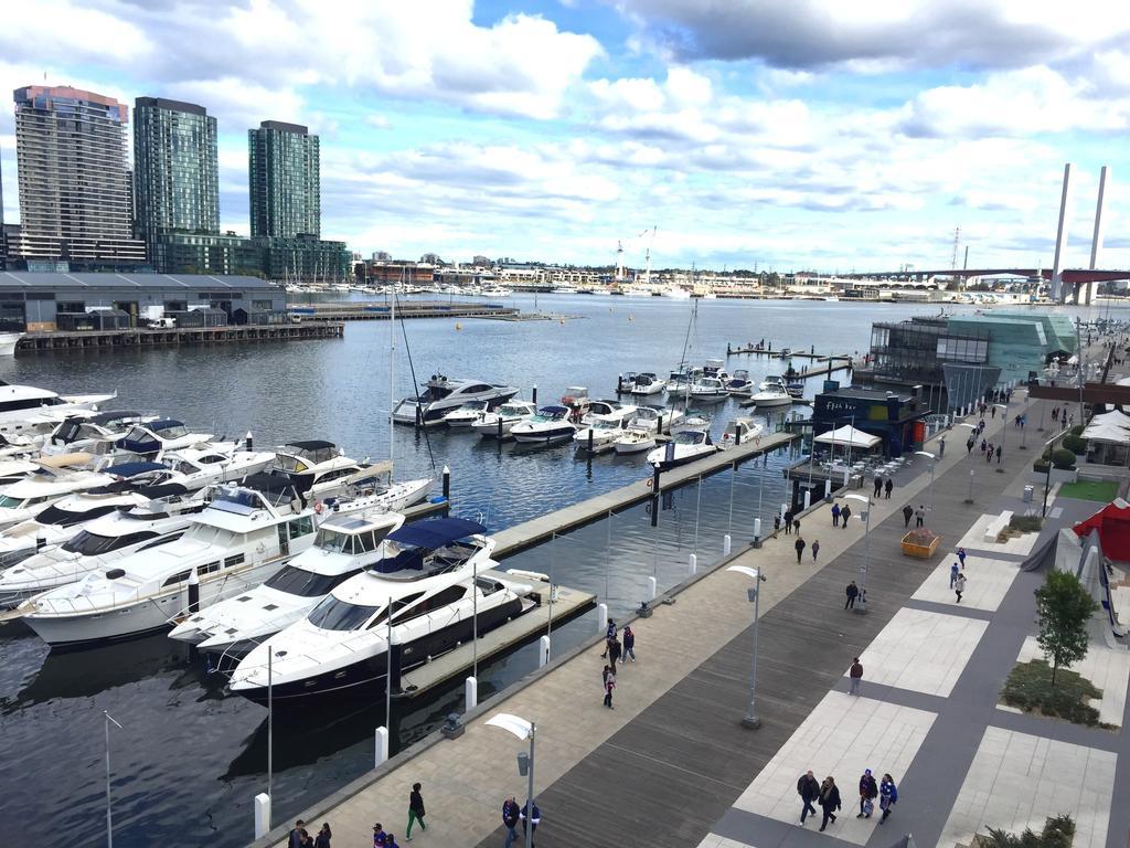 Harbour Escape Apartments Docklands Melbourne Esterno foto